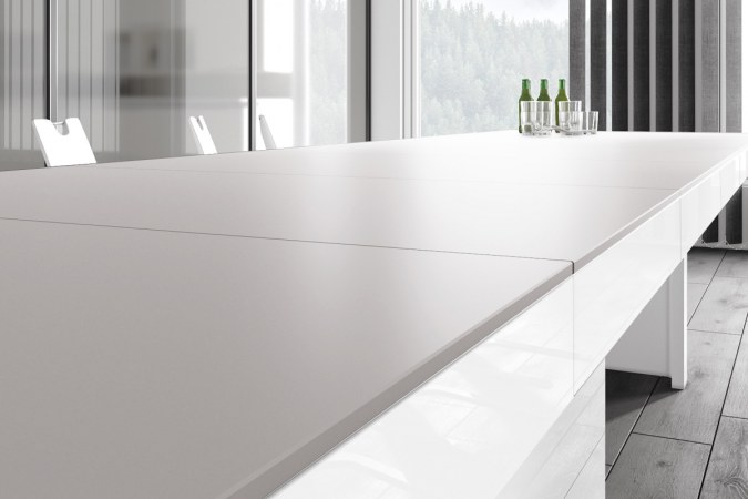 KOLOS 160 table (high gloss / super matt)